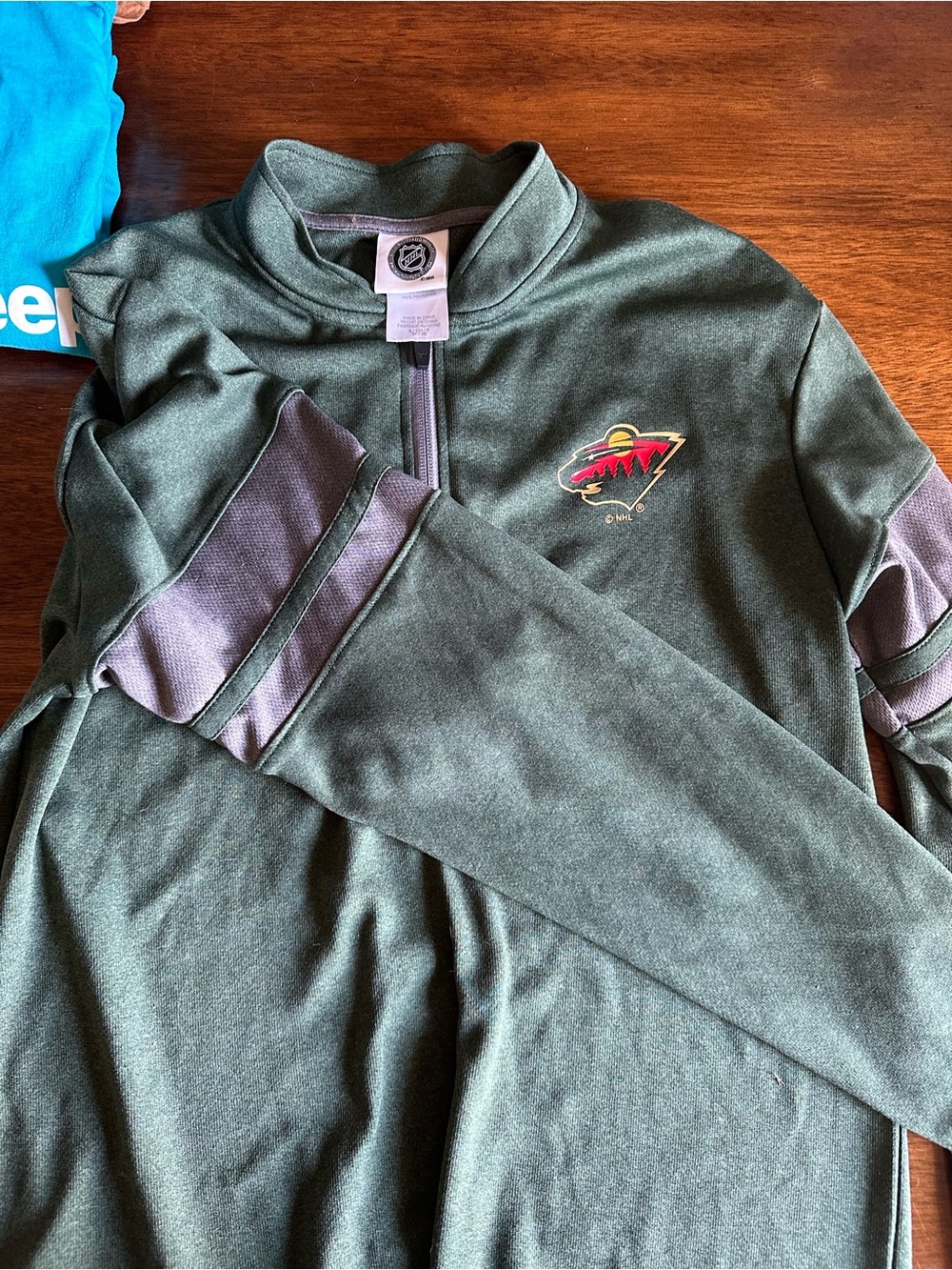 NHL Green Minnesota Wild Half-Zip Pullover with Gray Accents